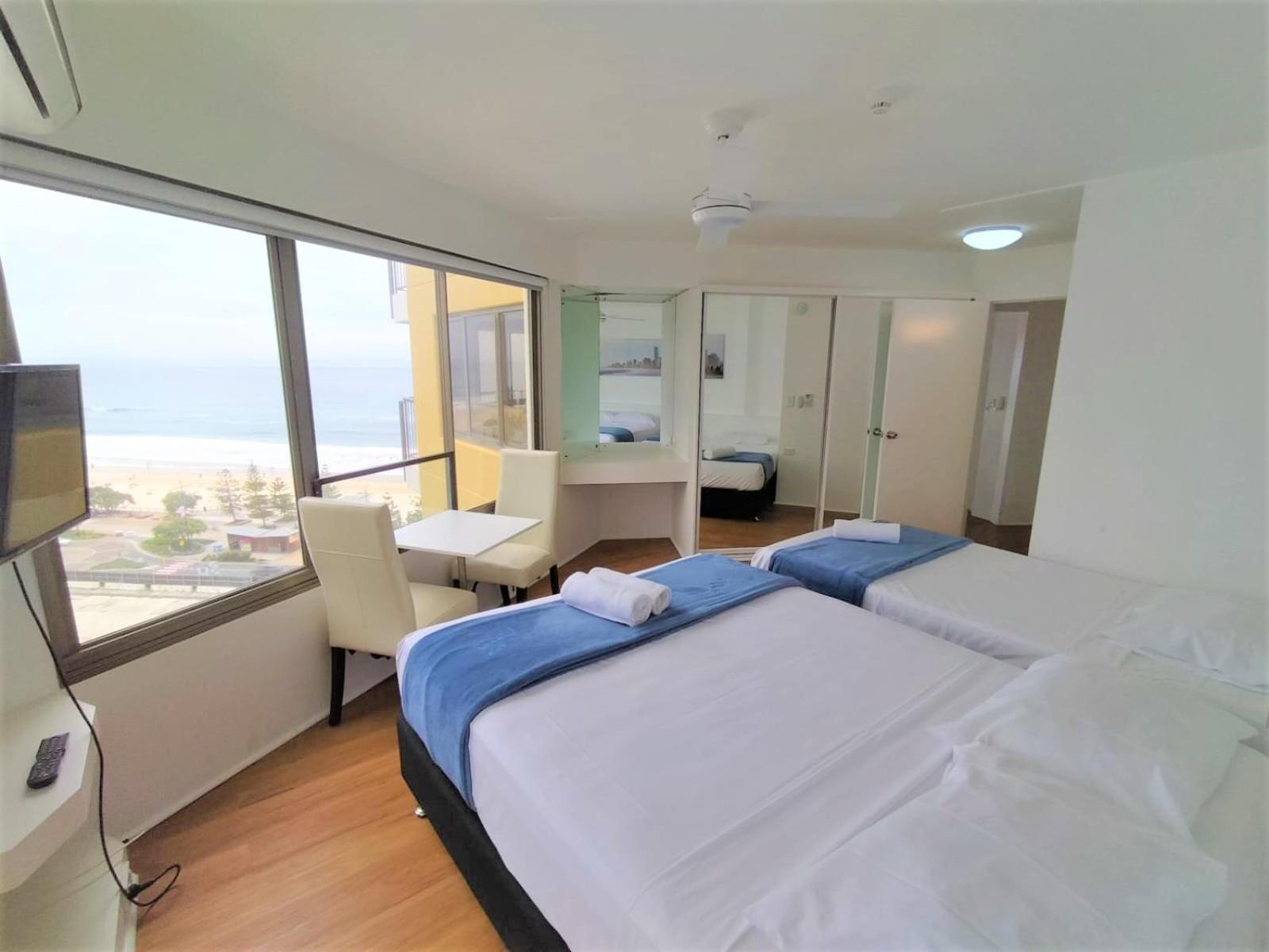 Erika's * Gold Coast