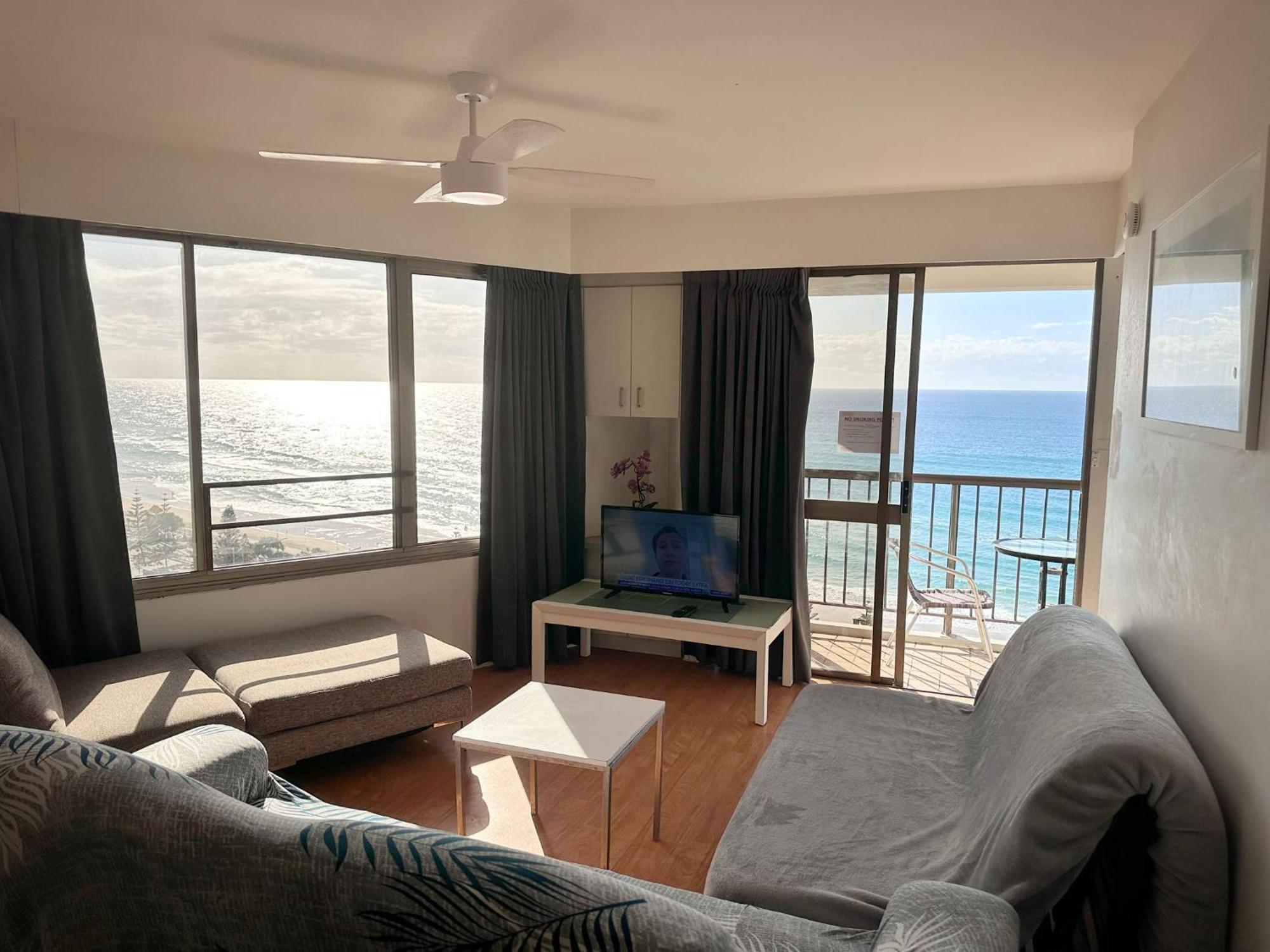 Erika's Apartment Gold Coast